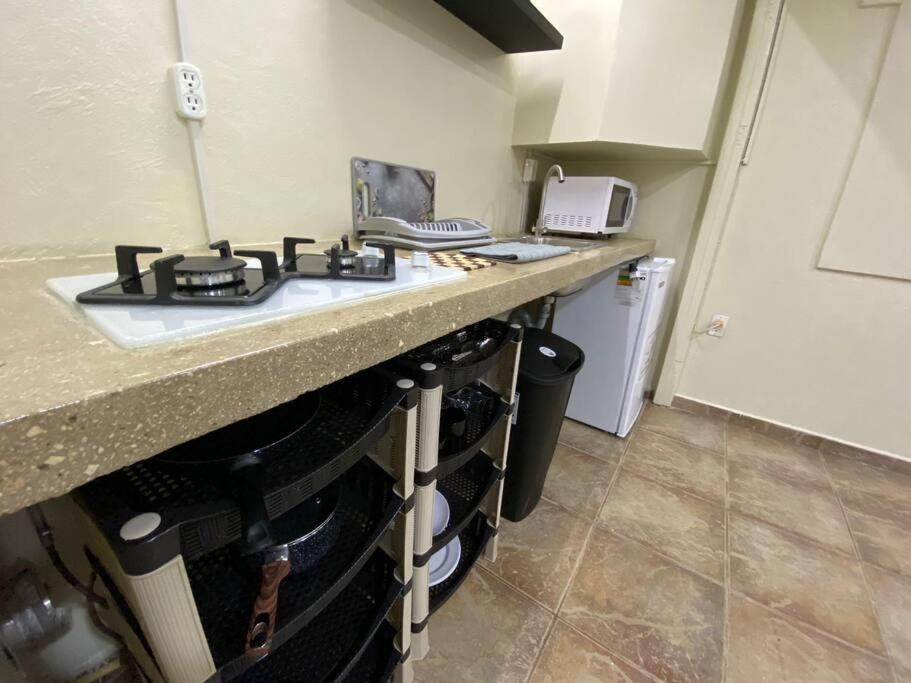 Cozy Studio Apartment Minutes From The Beach Willemstad Exterior photo